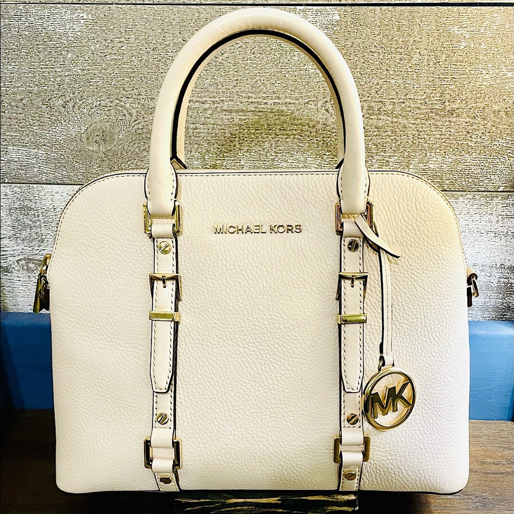 Michael Kors Bedford Legacy Dome - MD Crossbody
